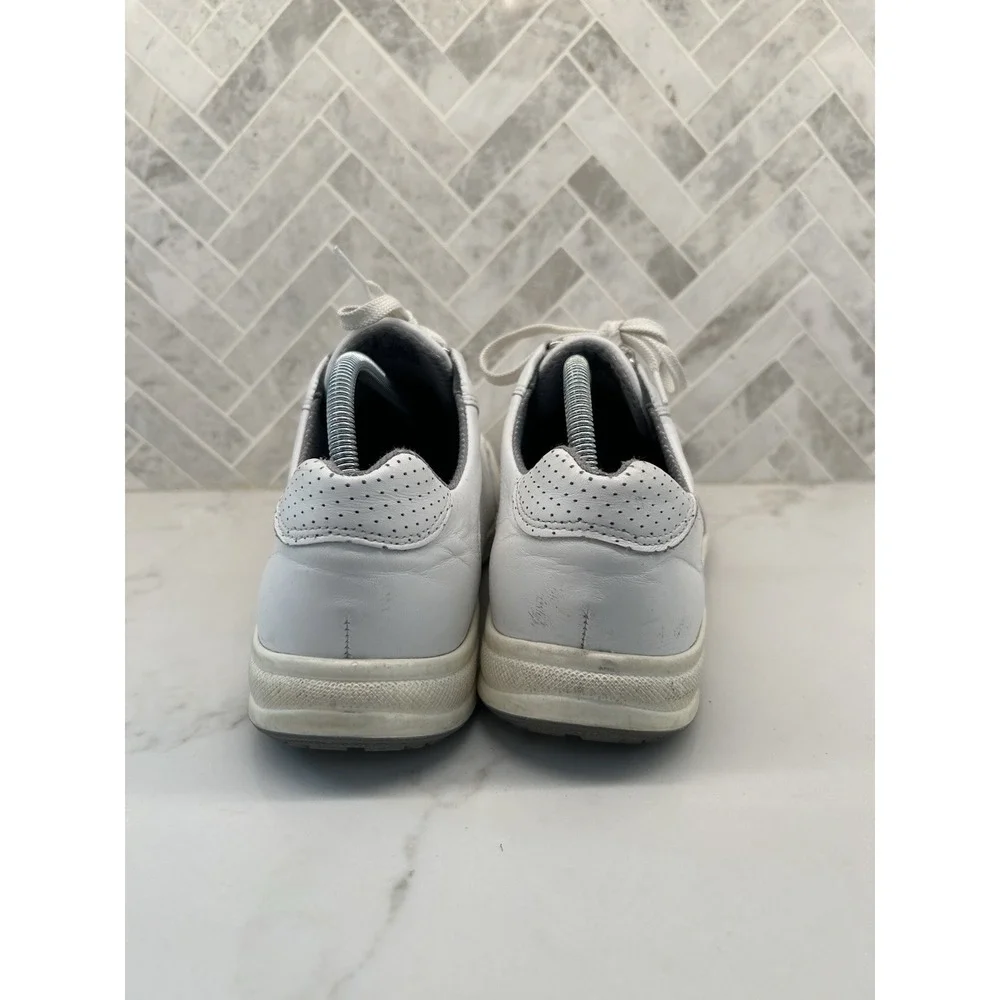 SAS Sporty Lux White Perf Walking‎ Shoes Sneakers Womens Size 11WW 11 WW